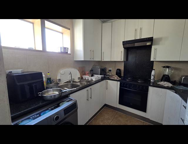 2 BEDROOM SECTIONAL TITLE FOR SALE IN MULBARTON